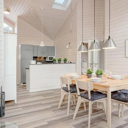 Beautiful In Krems Iiwarderbrueck * Gols